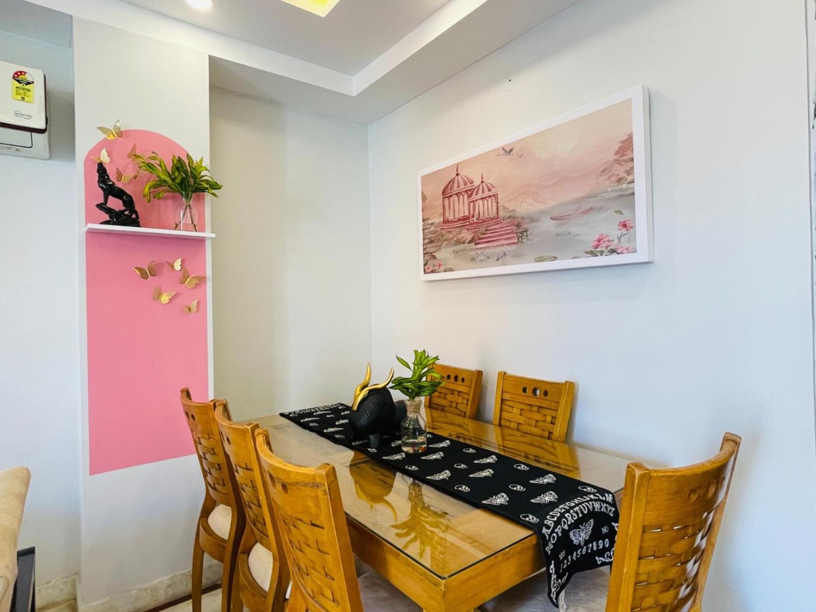 Bedchambers Serviced Apartments, Sector 38 Гургаон Экстерьер фото